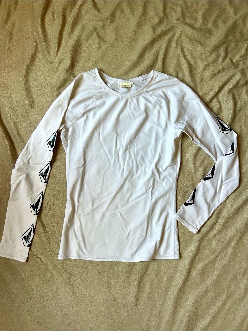 Volcom White Long Sleeve Logo Rash Guard Top S